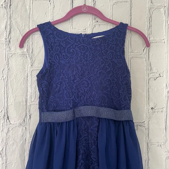 Disney’s d-signed descendants Evie lace romper - Picture 4 of 10